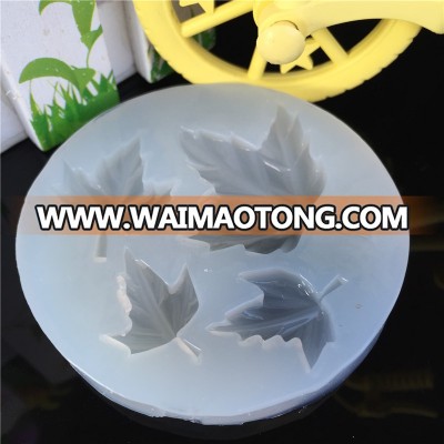 Hot Sale New Mirror Leaves Different Sizes 4 Maple Leaf Crystal Silicone Mold